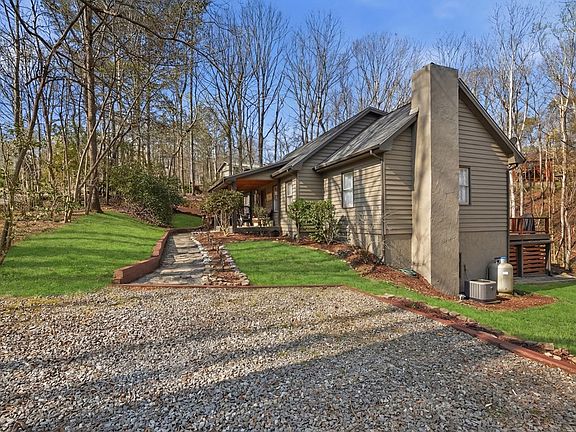 5th image of 87 Woodglen Ct