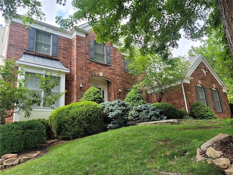 2nd image of 14602 Pawnee Ln