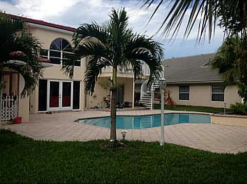 3rd image of 8422 NW 43rd Ct