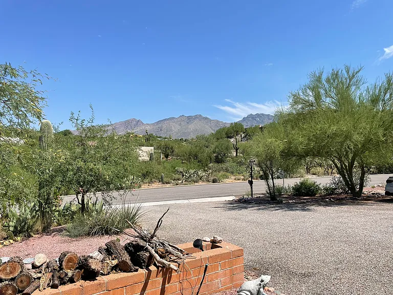5830 E Calle Del Ciervo — Photo 65