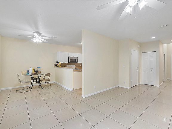 4th image of 1247 NW 27th Avenue