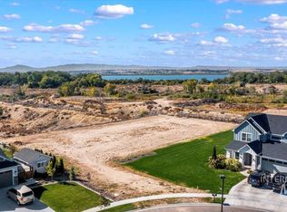 1751 W Kamet Ct, Nampa, ID 83686