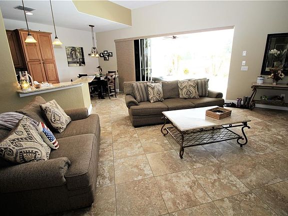 2nd image of 10716 Banfield Dr