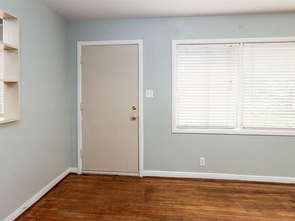 2nd image of 845 Yount St