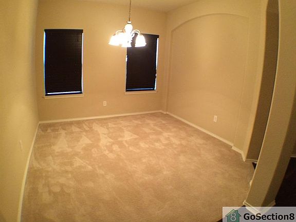 4th image of 2301 Eppright Dr