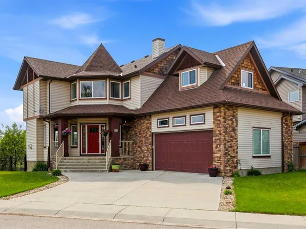 1605 E Montgomery Way SE, High River, AB T1V 0B8