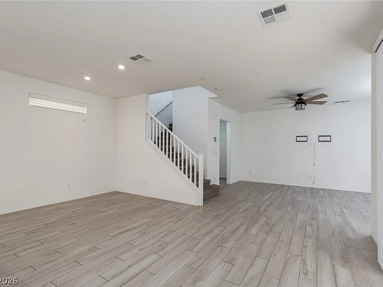 8045 Skye Foxx St — Photo 12