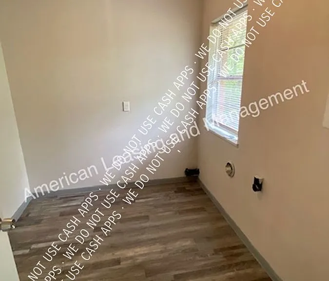 296 Cedar Bend St — Photo 9
