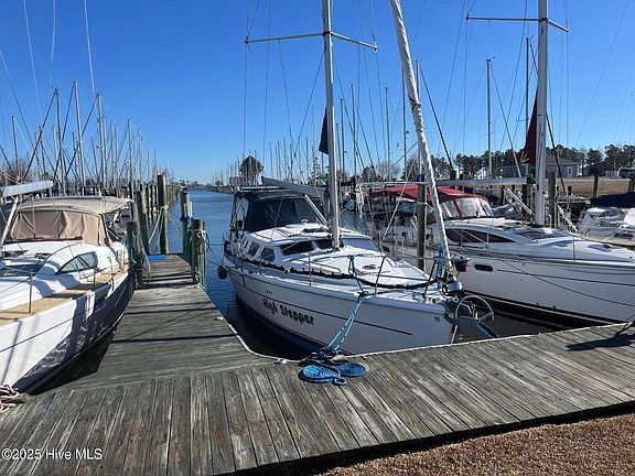 2nd image of Slip 228 Pecan Grove Marina