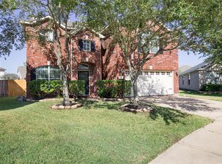 2604 Emerald Springs Ct, Pearland, TX 77584