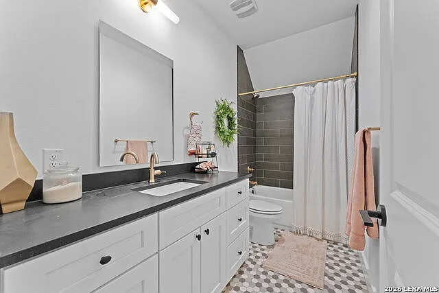415 Alexander Ave — Photo 40