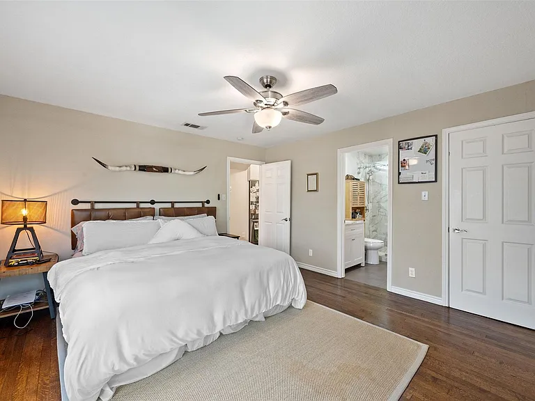 1500 Woodlawn Blvd #304 — Photo 17