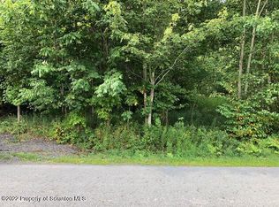 Butternut Rd, Sterling, PA 18463