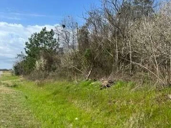 367 Pine St, Unadilla, GA 31091