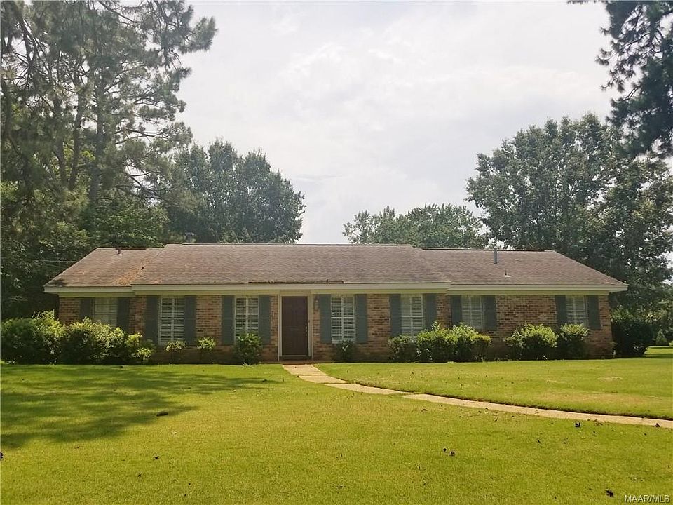 1st image of 3602 Royal Crest Dr