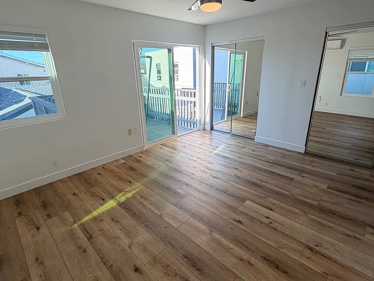 6262 Stewart St — Photo 26