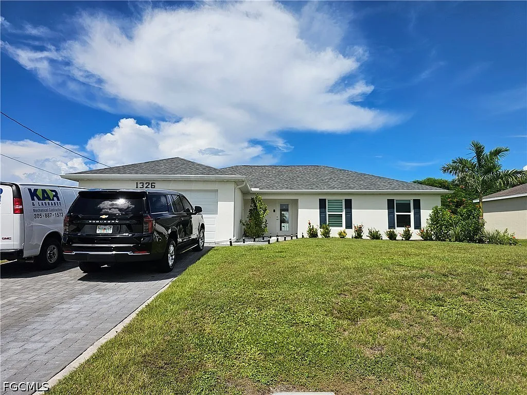 4 bed, 3.0 bath, 1767 sqft, $3,100 — Photo 2