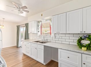10904 W Deanne Dr, Sun City, AZ 85351