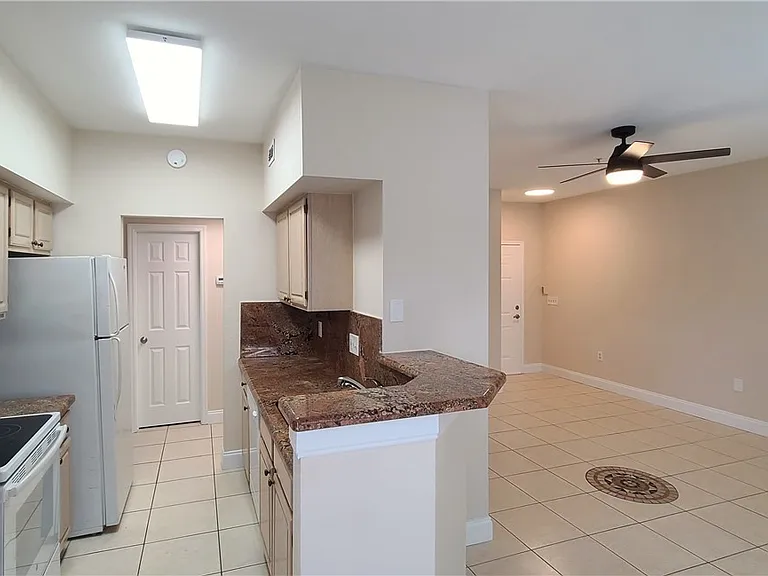 23500 Walden Center Dr #202 — Photo 8
