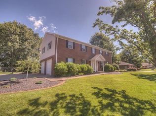 305 Dogwood Ct, Freeburg, IL 62243