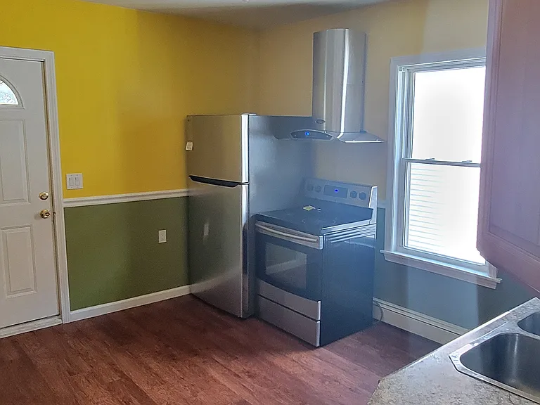 14 Myrtle St #2 — Photo 8