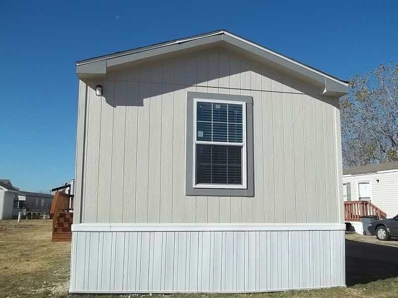 1st image of 1016 Cardinal Dr