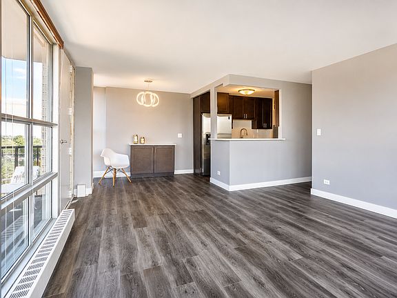 4th image of 6730 S Shore Dr #604