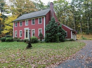 330 Page St, Lunenburg, MA 01462