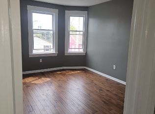 357 Pearl St #E, Bridgeport, CT 06608