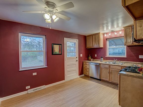 5th image of 3126 Rosina Ave