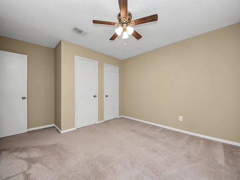 15 Brentwood Oaks Ct — Photo 19