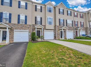 3709 Armory Ln #3709, York, PA 17408