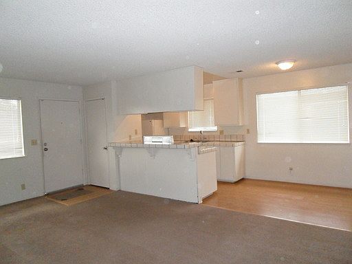 4th image of 5445 Eagles Ln APT 4