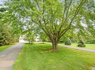 6098 Bacon Ave, Inver Grove, MN 55077