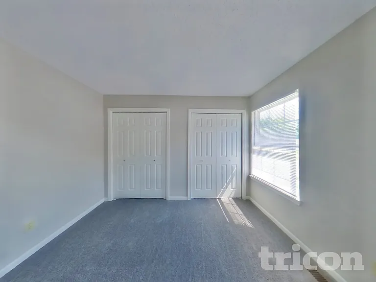 4002 Caddy Way — Photo 8