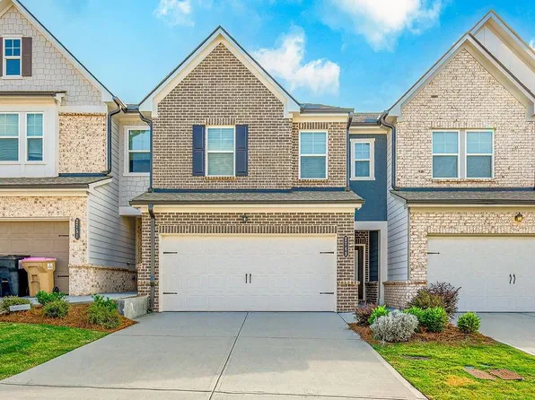 2749 Lou Lou Ln, Buford, GA 30519