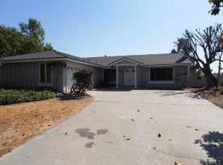 6091 Promontory Ln, Riverside, CA 92506