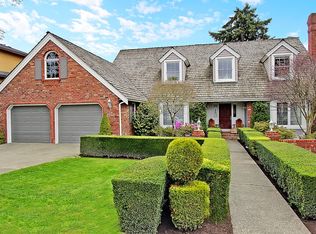 2242 82nd Ave SE, Mercer Island, WA 98040