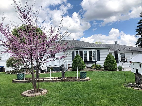 2nd image of 34 Merrydale Dr