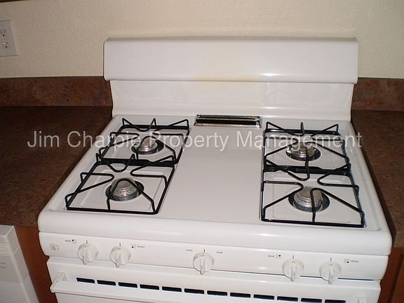 2nd image of 117 N Evergreen Ave APT 202