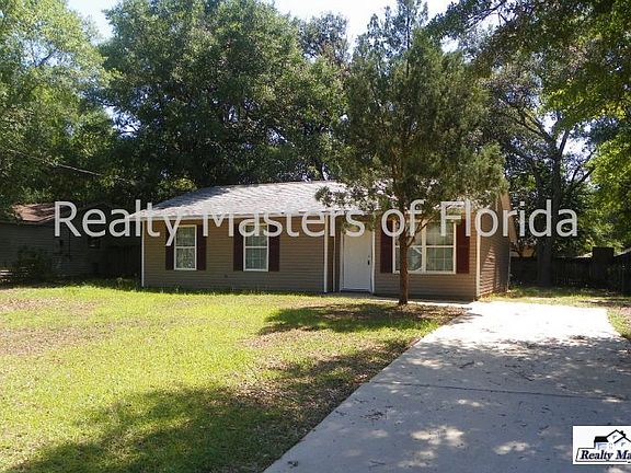 2nd image of 5882 Independence Dr