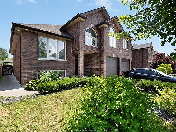 3rd image of 2988 Ruth Rd