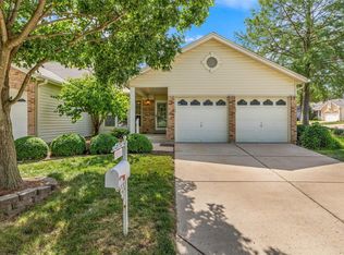 10806 Concord Circle Dr, Saint Louis, MO 63123