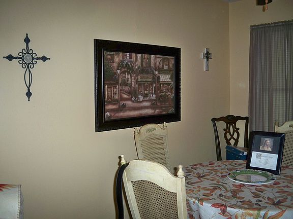 4th image of 4810 Lansdown Dr