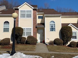 79 Brick Pond Rd, Middletown, NY 10940