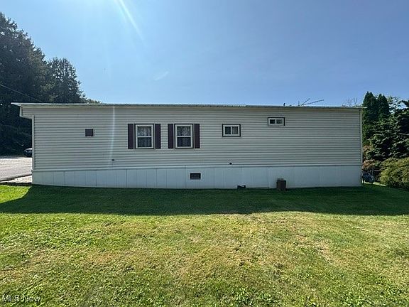 5th image of 6 Hyland Dr #6