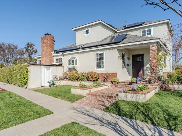2211 Roswell Ave, Long Beach, CA 90815