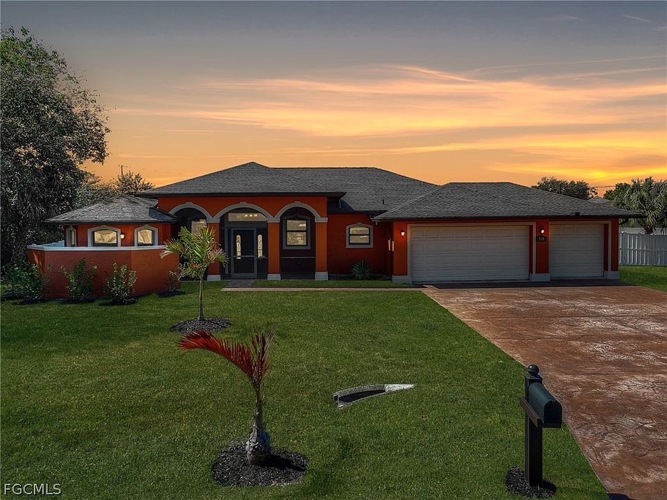 1st image of 718 Arundel Cir