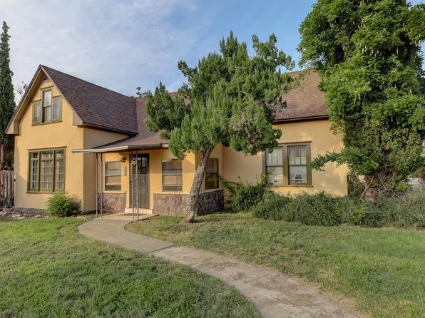 702 N 2nd St, Alpine, TX 79830