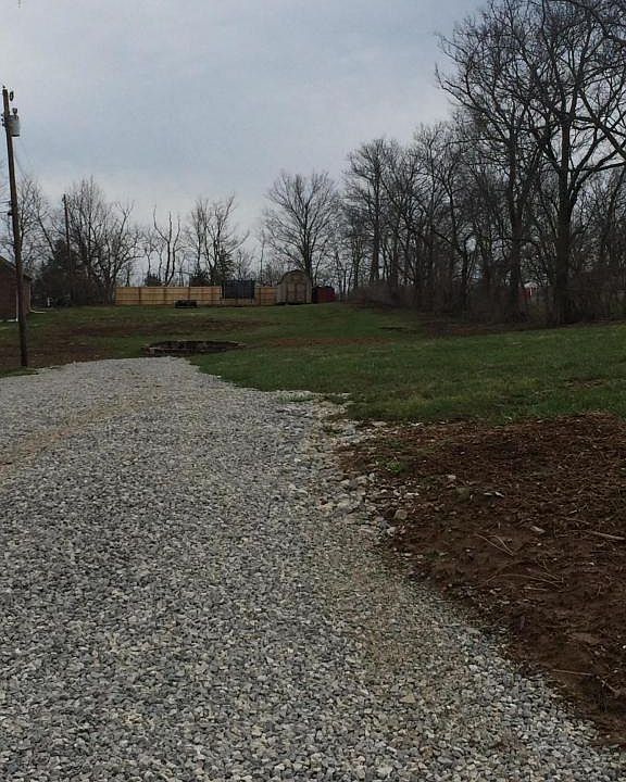 2nd image of 1473 Old Finchville Rd
